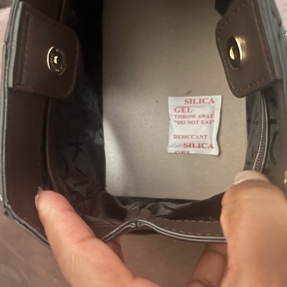Beautiful never used Calvin Klein satchel!